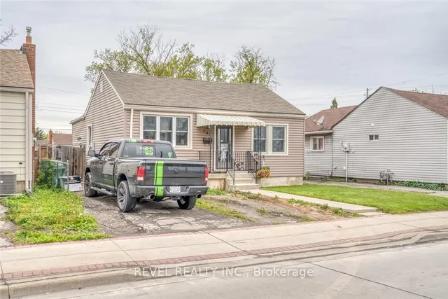 Additional image 2 of 283 Parkdale Ave