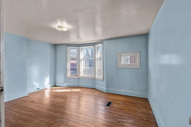 Additional image 10 of 144 Denison Ave