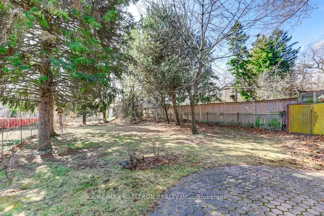 Additional image 28 of 59 Dunelm St