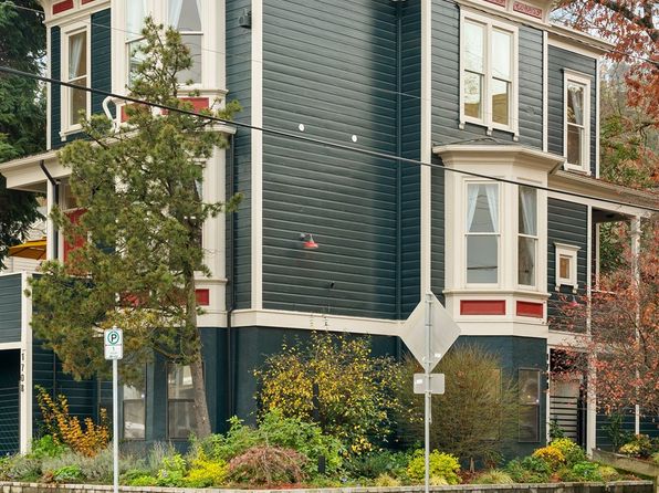 1708 SW Columbia St, Portland, OR 97201