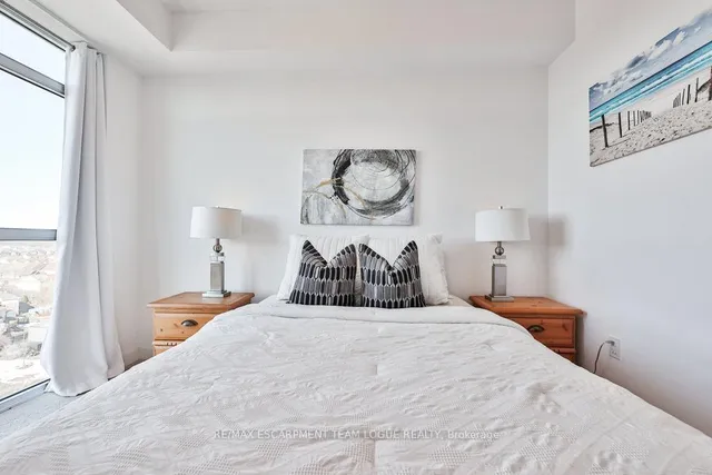 Additional image 19 of 450 Dundas St Unit 1002