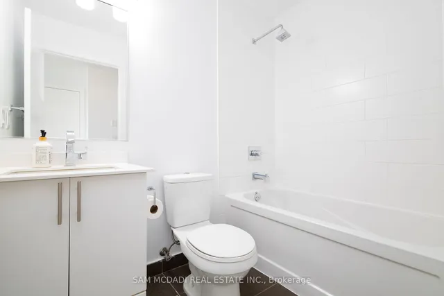 Additional image 20 of 225 Sackville St Unit 2412