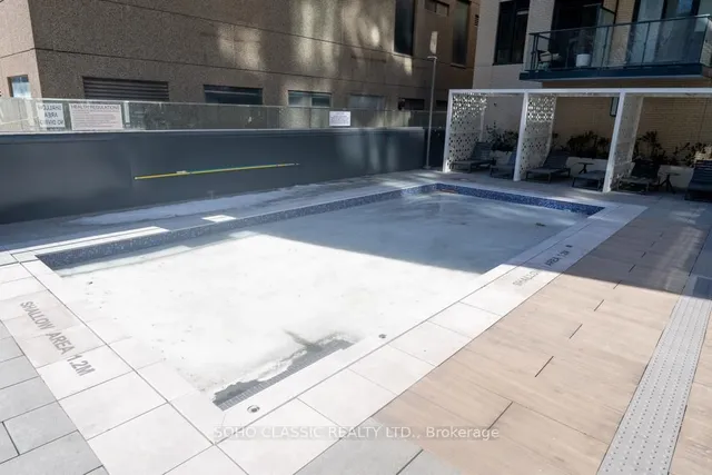 Additional image 31 of 543 Richmond St Unit 512