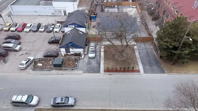 Additional image 45 of 1 Reidmount Ave Unit 903