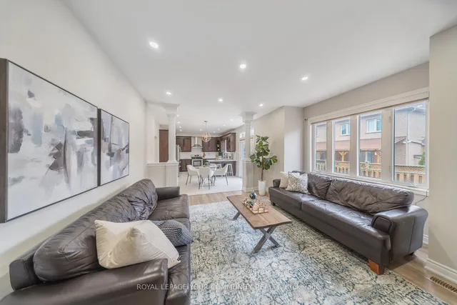 Additional image 13 of 15 Pika Tr