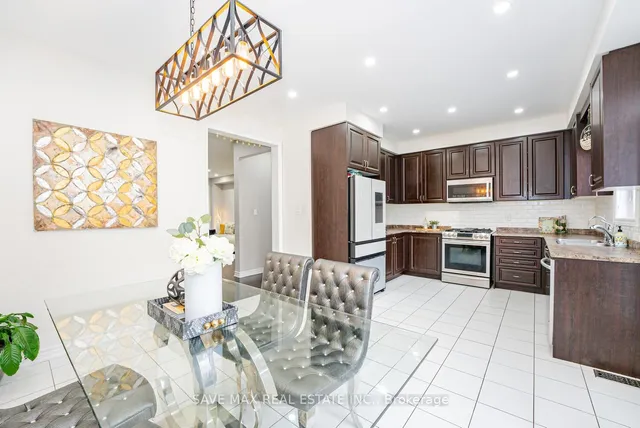 Additional image 12 of 32 Yellow Sorrel Rd