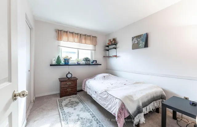 Additional image 16 of 69 CRANBROOK Dr