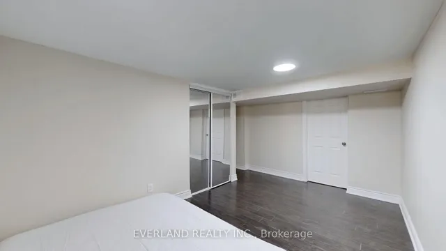 Additional image 43 of 8 Hogan Dr