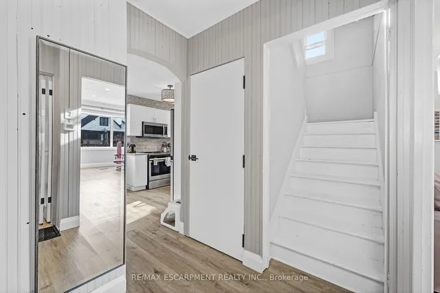 Additional image 16 of 237 East 19th St