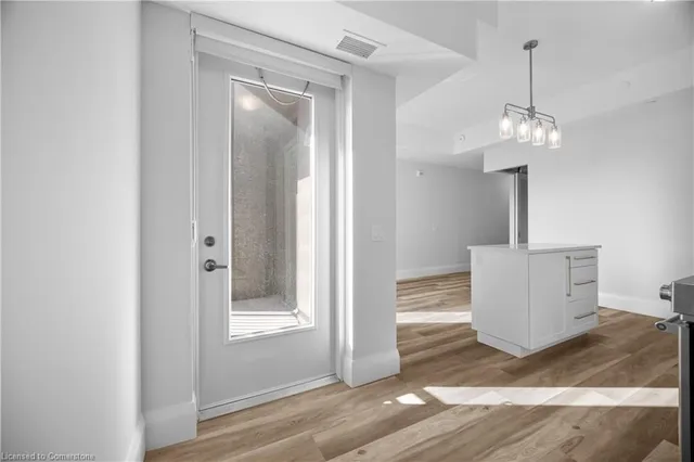 Additional image 28 of 51 David St Unit 204