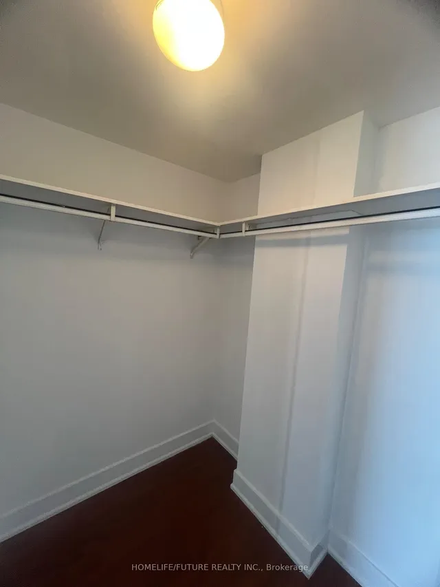 Additional image 21 of 550 Queens Quay Unit 1022