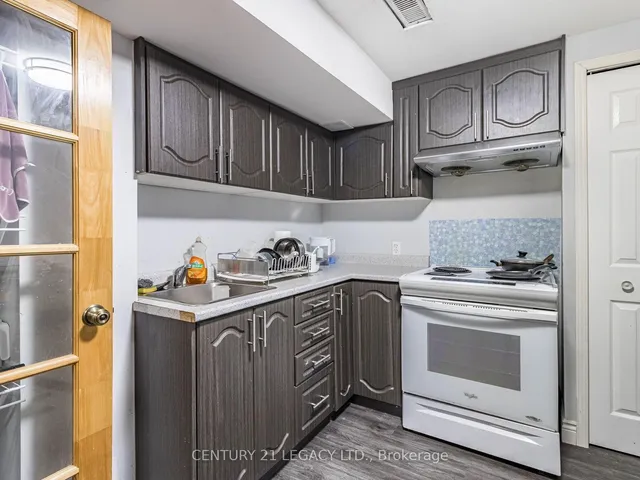 Additional image 40 of 91 Checkerberry Cres