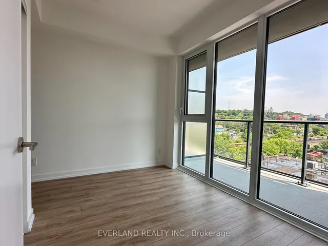 Additional image 9 of 500 Dupont St Unit 514