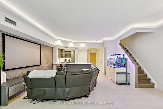 Additional image 13 of 39 Queens Quay Unit TH103