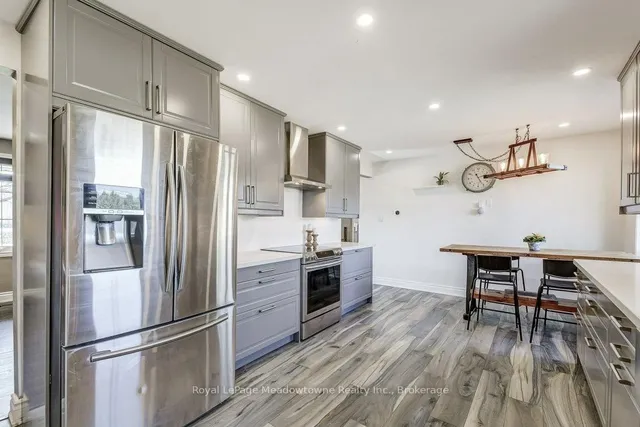 Additional image 12 of 986 Westover Rd