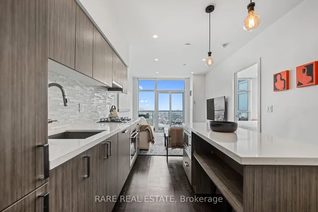 Additional image 3 of 501 St. Clair Ave Unit 2106