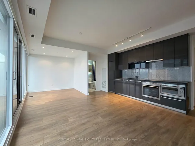 115 McMahon Dr Unit 2812