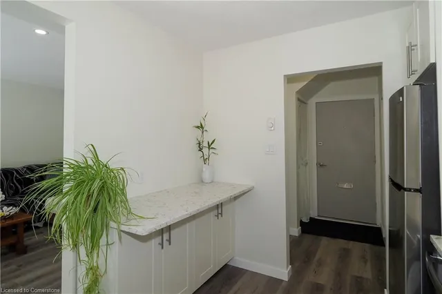 Additional image 14 of 292 Traynor Ave Unit 7