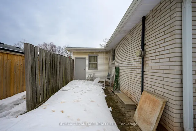 Additional image 30 of 579 Galway Dr