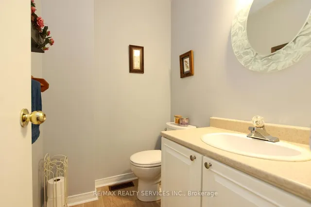 Additional image 3 of 135 Royal Salisbury Way