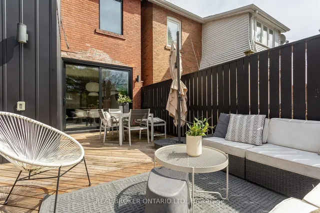 Additional image 31 of 108 Evans Ave