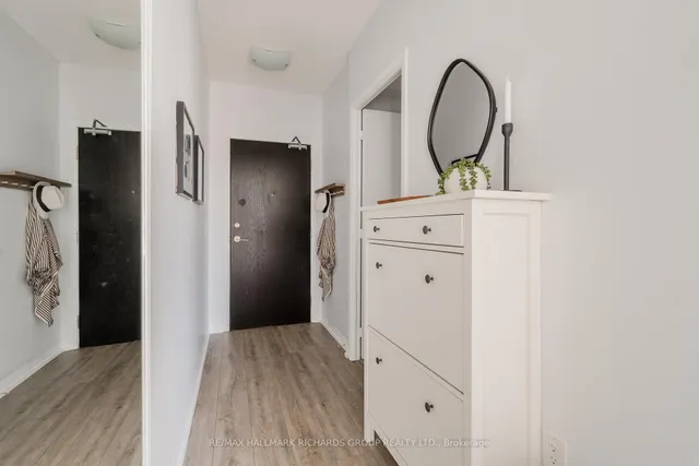 Additional image 2 of 25 Cole St Unit 1105