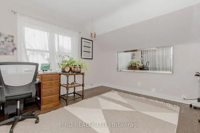 Additional image 31 of 41 McCaul St