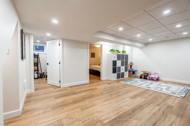 Additional image 28 of 141 BUCKINGHAM Dr