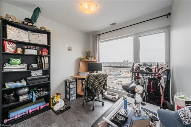 Additional image 10 of 1 Victoria St Unit 1413