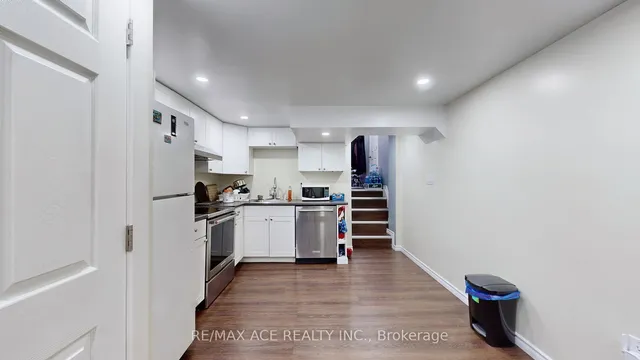 Additional image 31 of 1771 Pharmacy Ave