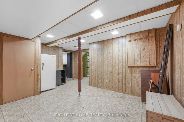 Additional image 5 of 204 Invergordon Ave