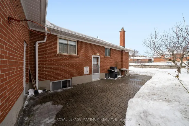 Additional image 36 of 28 Madron Cres