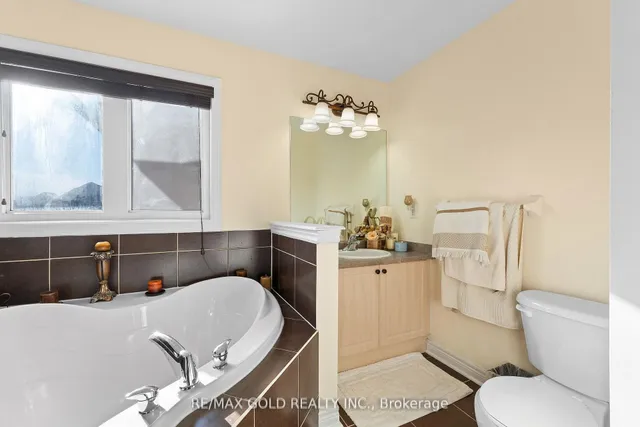 Additional image 28 of 7 Powell Dr