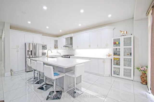 Additional image 11 of 60 Vanwood Cres