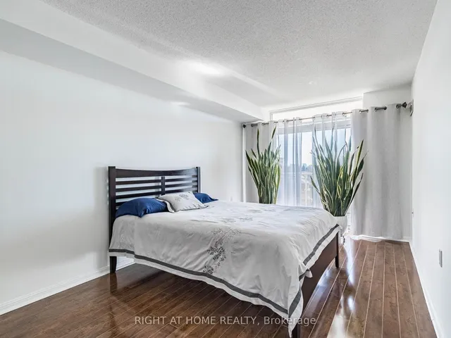 Additional image 18 of 650 Lawrence Ave Unit 646