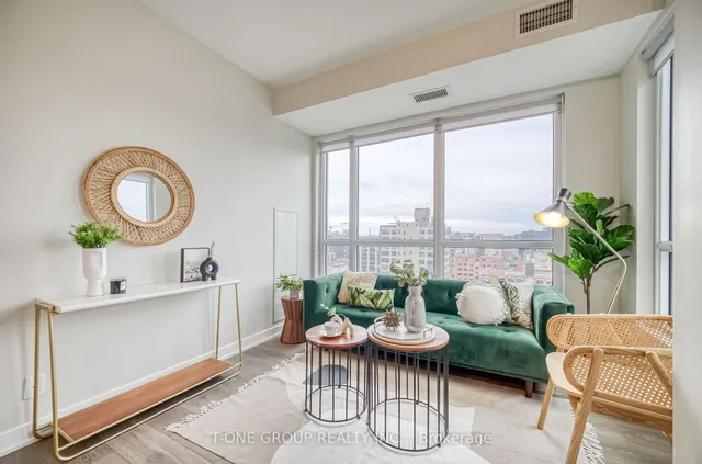 Additional image 11 of 108 Peter St Unit 1325