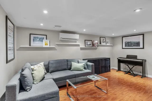 Additional image 28 of 33 Durie St