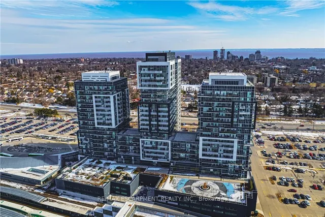 Additional image 43 of 2093 Fairview St Unit 2001