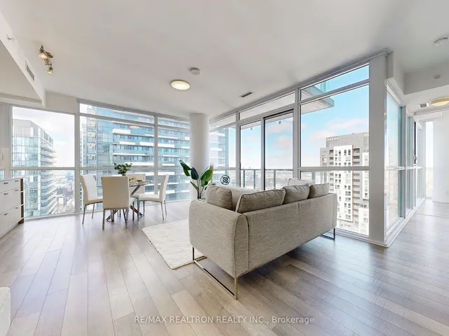 Additional image 6 of 290 Adelaide St Unit 3704