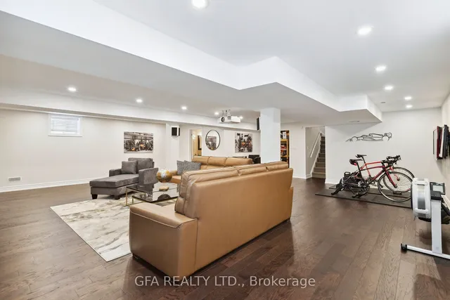 Additional image 26 of 46 Whiterock Ave