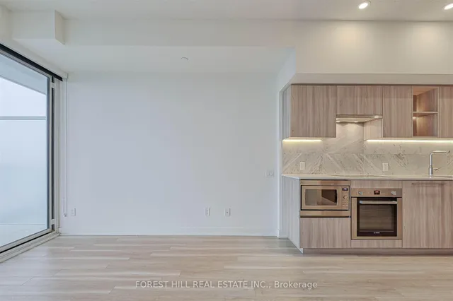 Additional image 12 of 19 Bathurst St Unit 4101