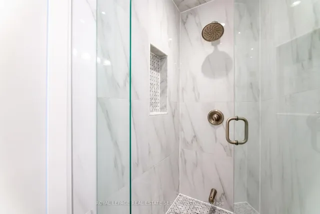 Additional image 18 of 104 Duvernet Ave