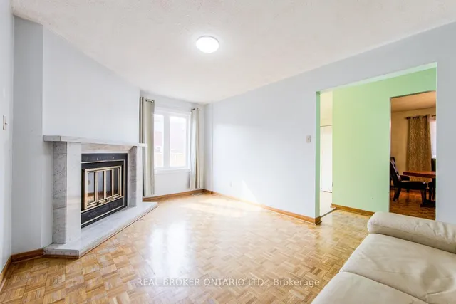 Additional image 11 of 4600 Full Moon Circ