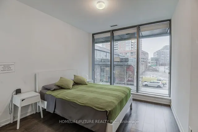 Additional image 30 of 150 East Liberty St Unit 1605