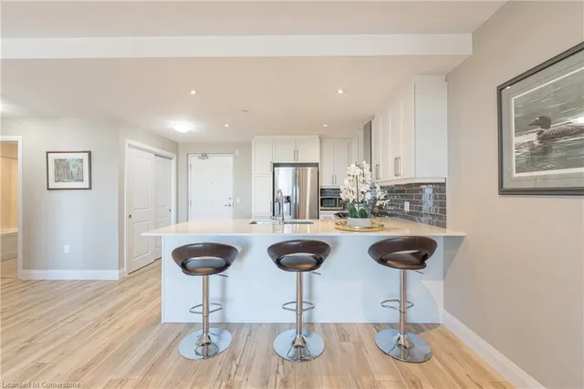 Additional image 15 of 1 Redfern Ave Unit 331