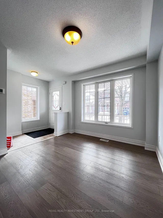 Additional image 7 of 2395 Curtis Rd