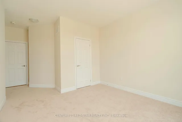 Additional image 18 of 34 Icon St