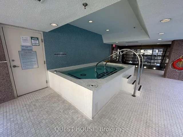 Additional image 22 of 447 Walmer Rd Unit Ph10