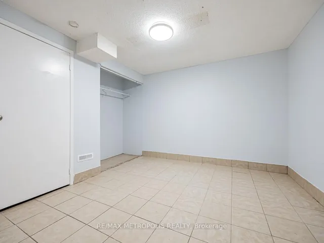 Additional image 23 of 72 Leacrest St