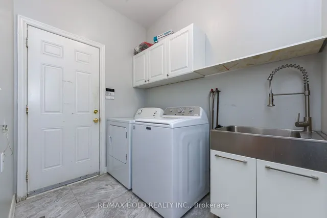 Additional image 11 of 23 Attview Cres